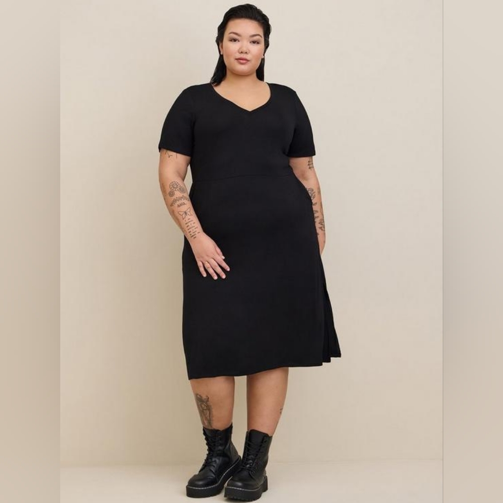 Torrid Black Midi Original Super Soft Dress w Pockets & Side Slits Sz 2X NWT